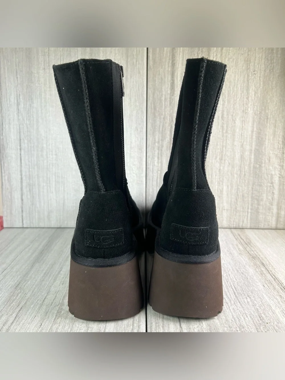NEW UGG Classic Twin Seam New Heights Black Suede Platform Boots Women’s Size 10